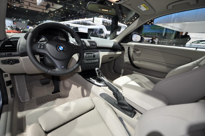 135i-E82-US-DKG-05