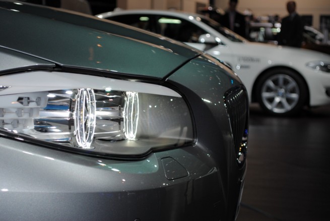 2011-bmw-5-series-geneva-motor-show-59