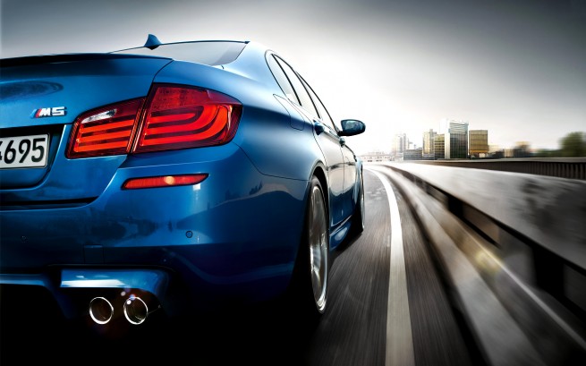 2012-bmw-m5-wallpaper-9