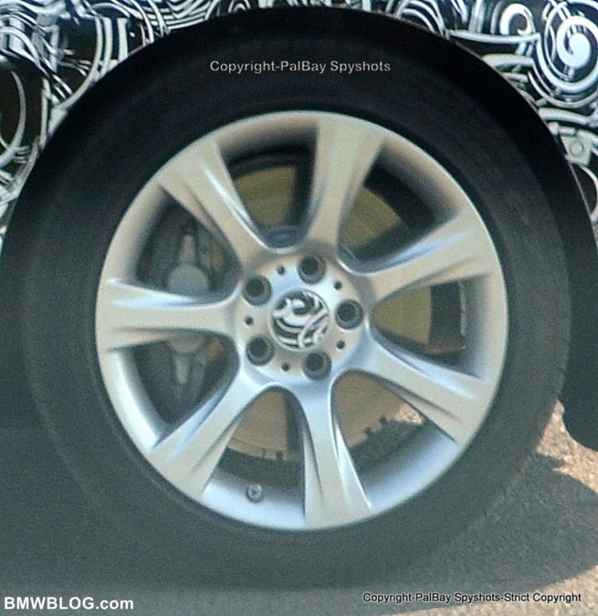 2013-bmw-3-series-sports-line-08