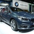 BMW 2er Active Tourer in Paris: 220d xDrive F45 in Atlantikgrau BMW 2er Active Tourer in Paris: 220d xDrive F45 in Atlantikgrau