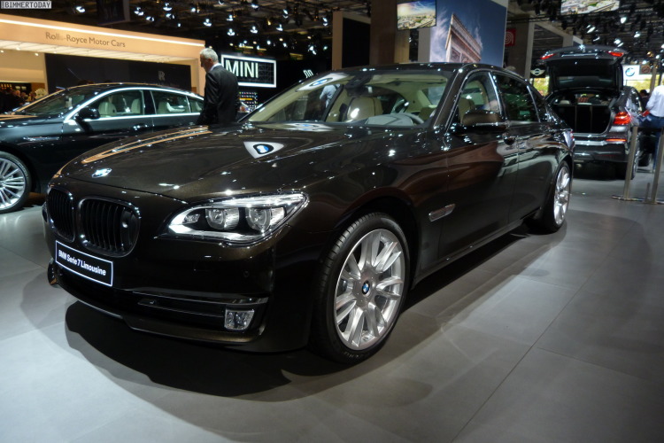 BMW 7er Final Edition: Krönung der 7er-Generation F01 in Paris BMW 7er Final Edition: Krönung der 7er-Generation F01 in Paris