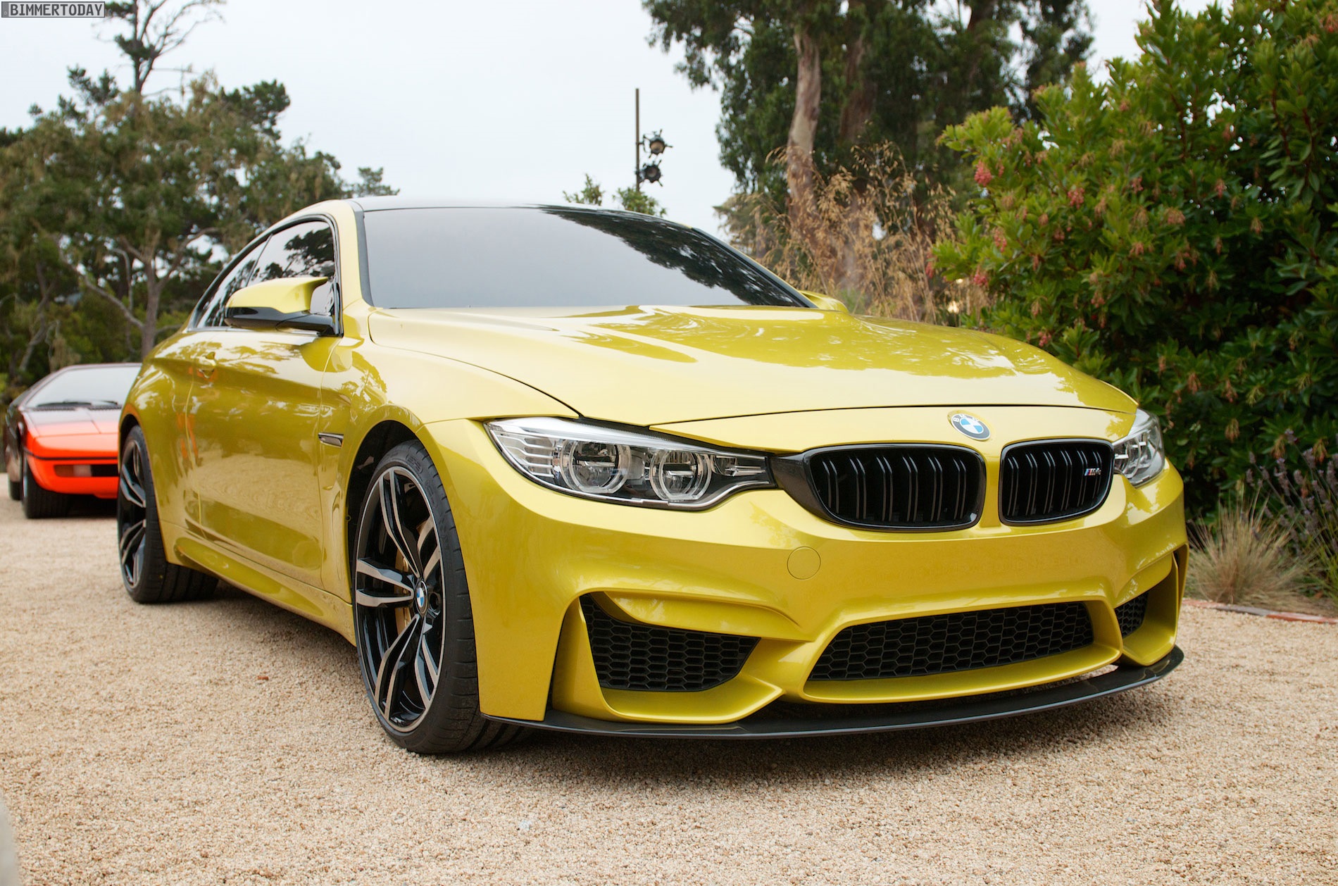 2014-BMW-M4-Concept-Pebble-Beach-2013-Li