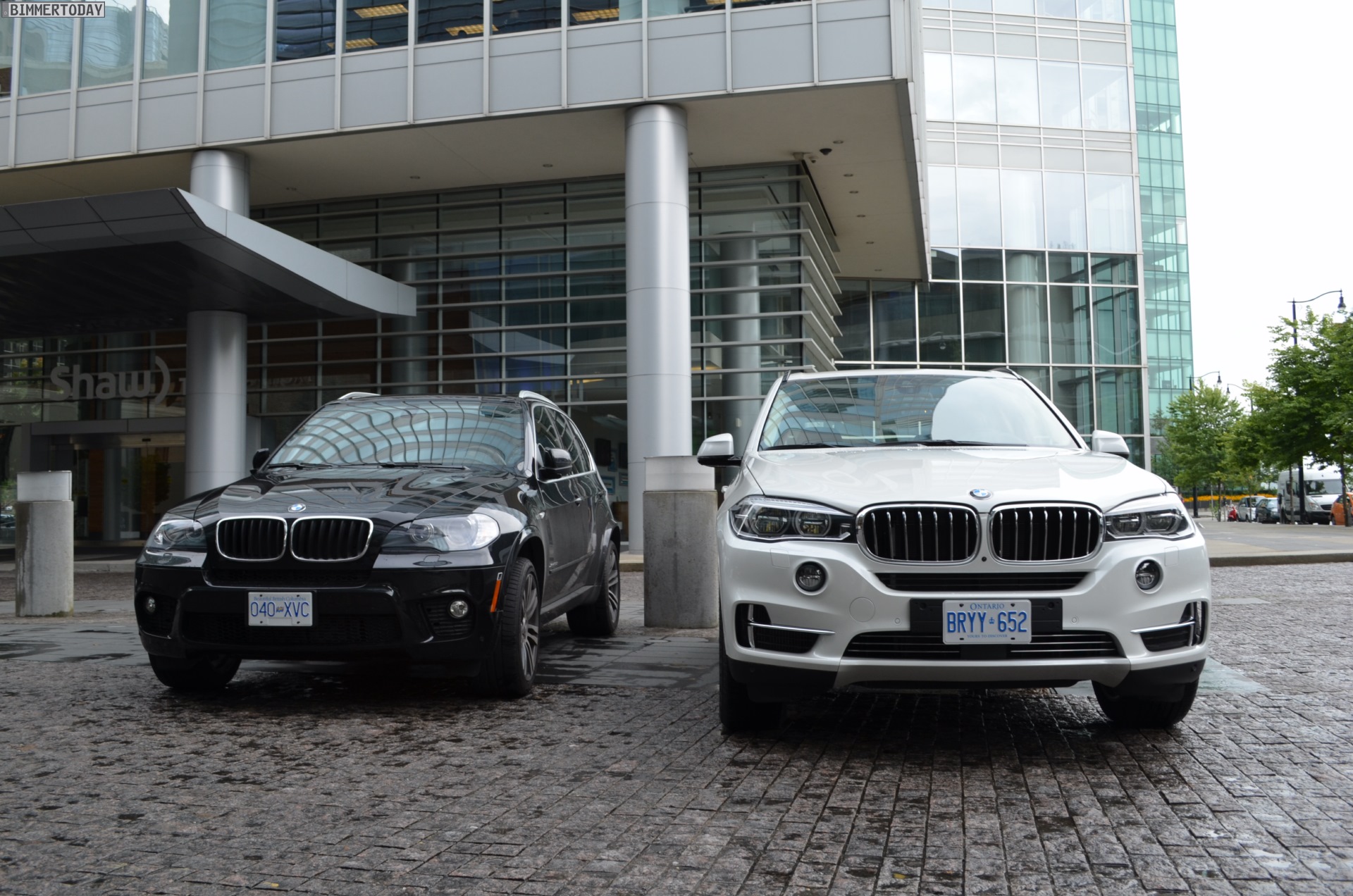 2014-BMW-X5-F15-vs-E70-Vergleich-Foto-schwarz-weiss-01.jpg