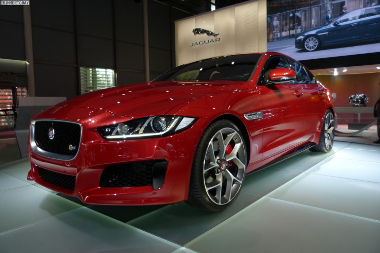 Paris 2014: Jaguar XE Limousine als neuer 3er-Gegner präsentiert Paris 2014: Jaguar XE Limousine als neuer 3er-Gegner präsentiert