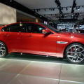 Paris 2014: Jaguar XE Limousine als neuer 3er-Gegner präsentiert Paris 2014: Jaguar XE Limousine als neuer 3er-Gegner präsentiert