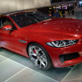 Paris 2014: Jaguar XE Limousine als neuer 3er-Gegner präsentiert Paris 2014: Jaguar XE Limousine als neuer 3er-Gegner präsentiert