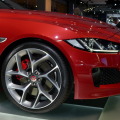 Paris 2014: Jaguar XE Limousine als neuer 3er-Gegner präsentiert Paris 2014: Jaguar XE Limousine als neuer 3er-Gegner präsentiert