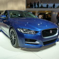 Paris 2014: Jaguar XE Limousine als neuer 3er-Gegner präsentiert Paris 2014: Jaguar XE Limousine als neuer 3er-Gegner präsentiert