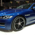 Paris 2014: Jaguar XE Limousine als neuer 3er-Gegner präsentiert Paris 2014: Jaguar XE Limousine als neuer 3er-Gegner präsentiert