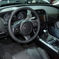 Paris 2014: Jaguar XE Limousine als neuer 3er-Gegner präsentiert Paris 2014: Jaguar XE Limousine als neuer 3er-Gegner präsentiert