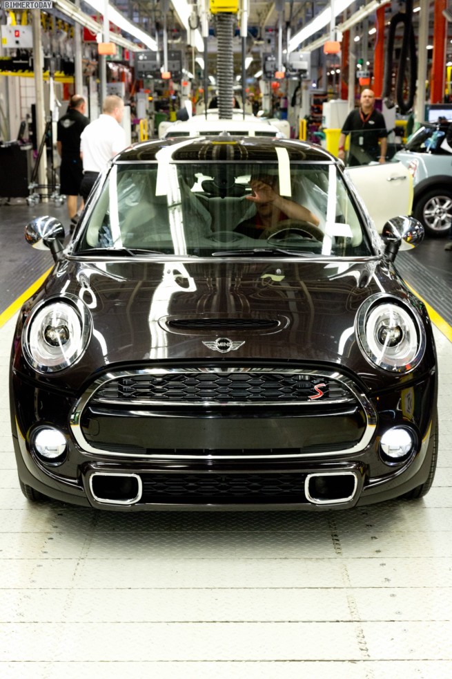 [Bild: 2014-MINI-F56-Produktion-Werk-Oxford-Eng...55x982.jpg]