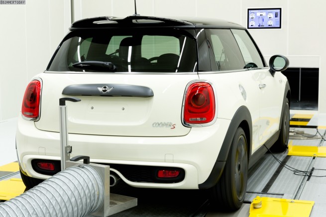 [Bild: 2014-MINI-F56-Produktion-Werk-Oxford-Eng...55x436.jpg]