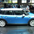 Paris 2014: MINI Fünftürer F55 in Electric Blue und Moonwalk Grey Paris 2014: MINI Fünftürer F55 in Electric Blue und Moonwalk Grey