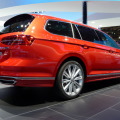 Paris 2014: VW Passat R-Line mit 240 PS Biturbo-Diesel & 4Motion