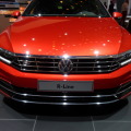 Paris 2014: VW Passat R-Line mit 240 PS Biturbo-Diesel & 4Motion