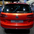 Paris 2014: VW Passat R-Line mit 240 PS Biturbo-Diesel & 4Motion