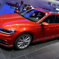 Paris 2014: VW Passat R-Line mit 240 PS Biturbo-Diesel & 4Motion