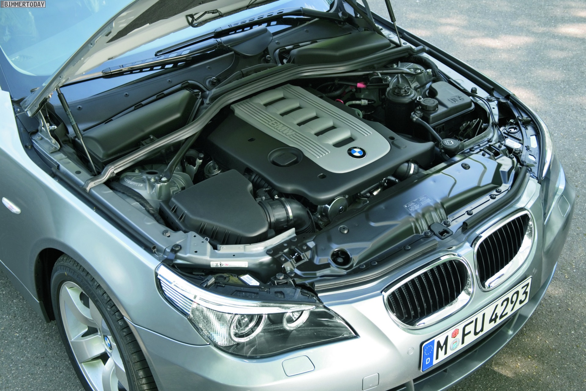 30-Jahre-BMW-Diesel-BMW-535d-E60-Biturbo-Sechszylinder Bmw Motoren
