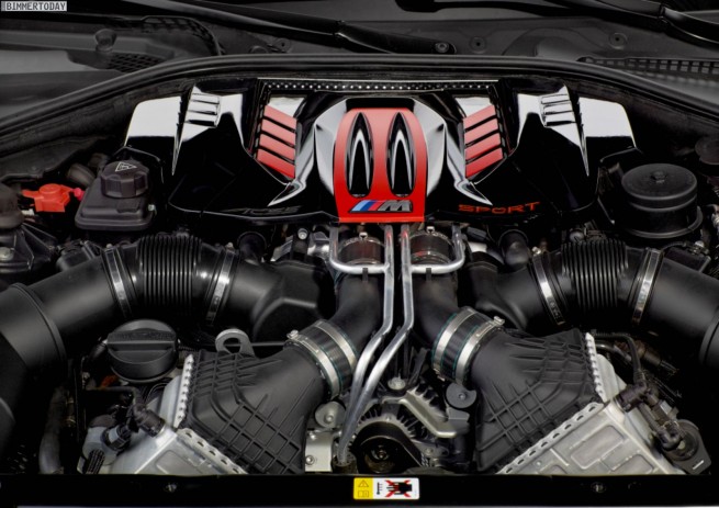 AC-Schnitzer-ACS5-BMW-M5-F10-Genf-2012-Motor-01