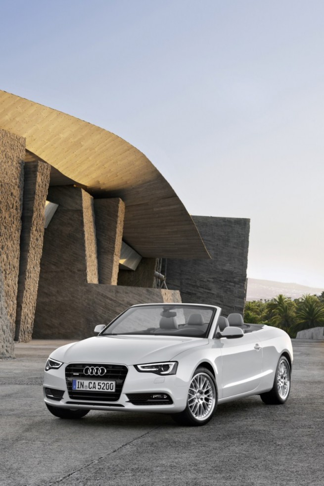 Audi-A5-Facelift-IAA-2011-offiziell-08