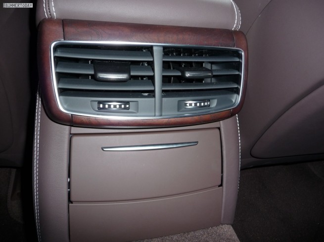 Audi-A8-D4-Interieur-AMI-2010-19