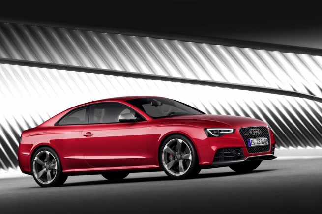 Audi-RS5-IAA-2011-offiziell-12