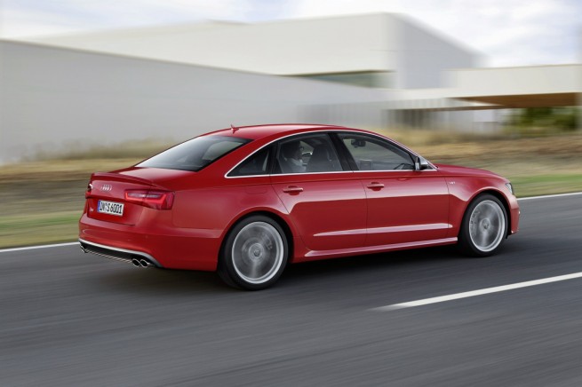 Audi-S6-IAA-2011-offiziell-19