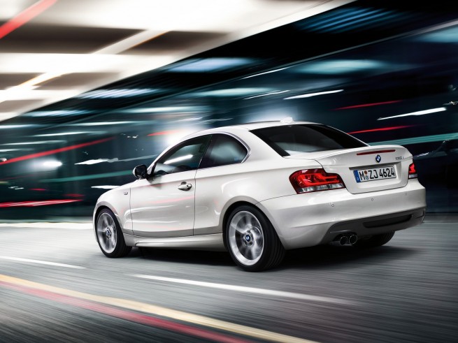 BMW-1er-Coupé-E82-LCI-Wallpaper-1600x1200-14
