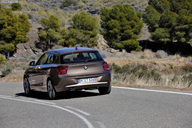 BMW-1er-Dreituerer-F21-125d-2012-AMI-07