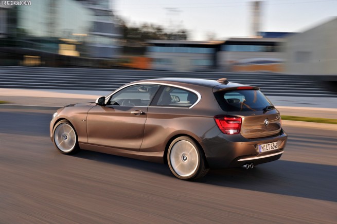 BMW-1er-Dreituerer-F21-125d-2012-AMI-13