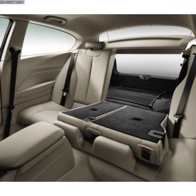 BMW-1er-Dreituerer-F21-125d-2012-Innenraum-02
