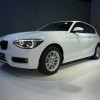 BMW-1er-Dreituerer-F21-2012-114i-Alpinweiss-02