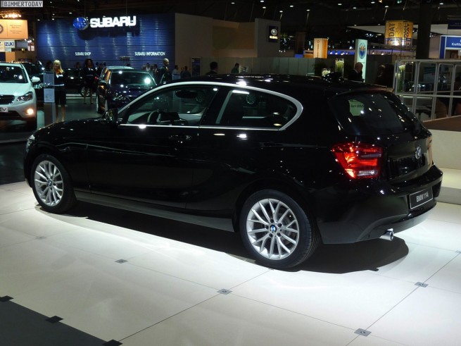 BMW-1er-Dreituerer-F21-AMI-Leipzig-2012-114i-07