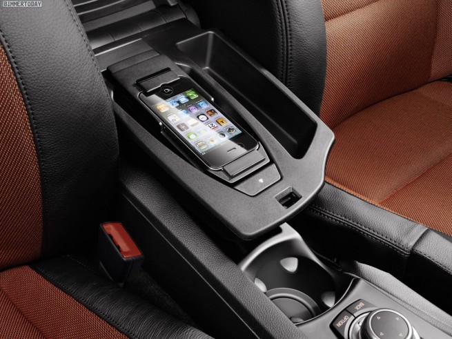 [Immagine: BMW-1er-E82-E88-LCI-Interieur-04-655x491.jpg]