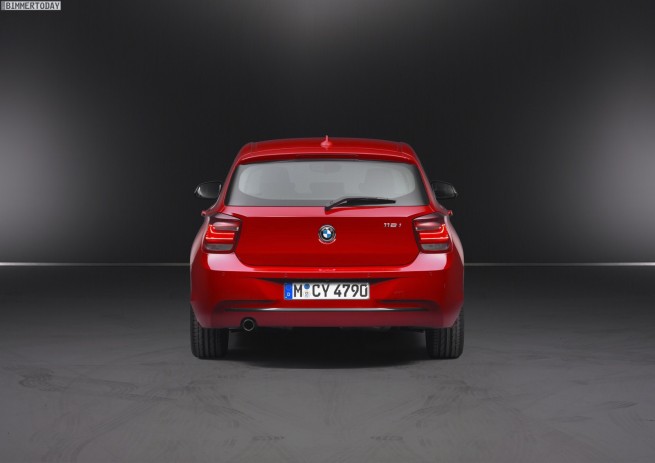 The new BMW 1 Series, Sport Line (06/2011)