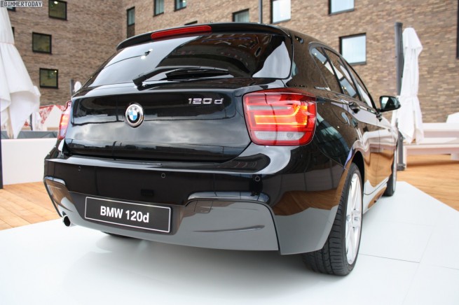 BMW-1er-F20-M-Sportpaket-Saphirschwarz-13