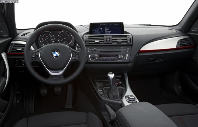 The new BMW 1 Series, Sport Line (06/2011)