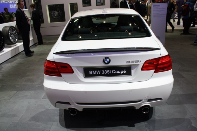 BMW-335i-Performance-E92-Paris-2010-21