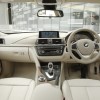 BMW-3er-F30-328i-2012-Modern-Line-Wallpaper-Innenraum-RHD-04
