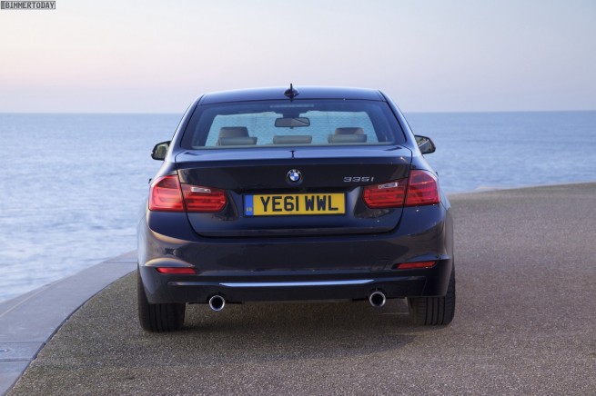 BMW-3er-F30-335i-2012-Luxury-Line-Wallpaper-RHD-19