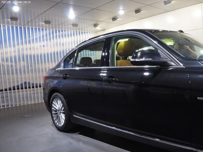 BMW-3er-F35-Langversion-Auto-China-2012-Peking-10