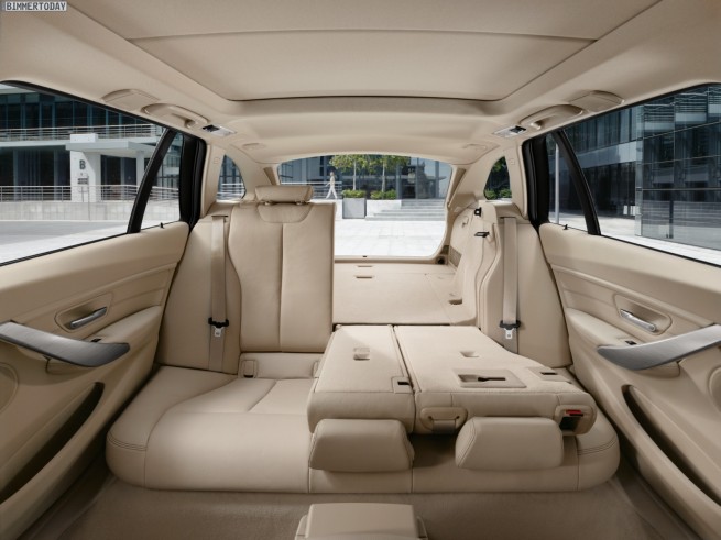 BMW-3er-Touring-F31-Interieur-AMI-2012-11
