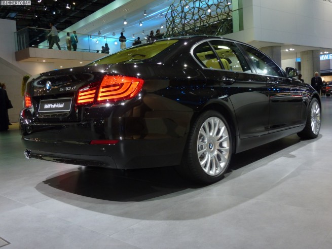 BMW-530d-xDrive-F10-Individual-Citrinschwarz-Metallic-IAA-2011-02