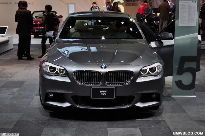 BMW-550i-F10-M-Sportpaket-NAIAS-2011-02