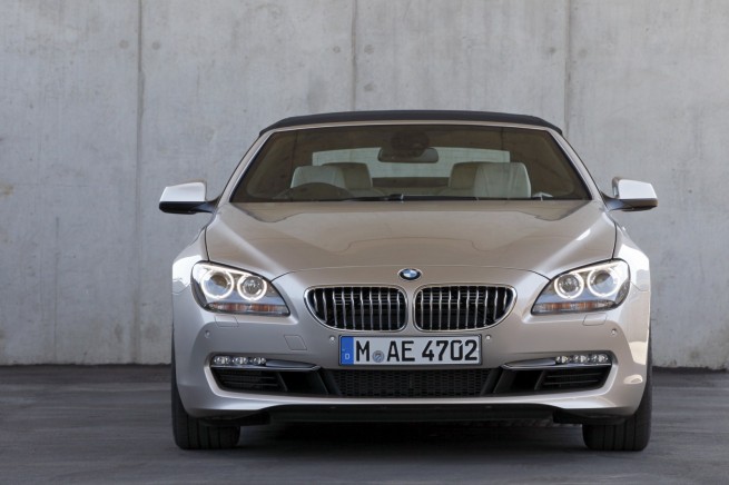 P90070964