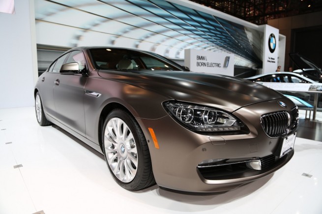 BMW-6er-Gran-Coupé-F06-Frozen-Bronze-New-York-Auto-Show-2012-02
