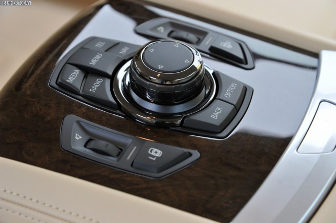 BMW-7er-Facelift-2012-750Li-F02-LCI-Innenraum-05