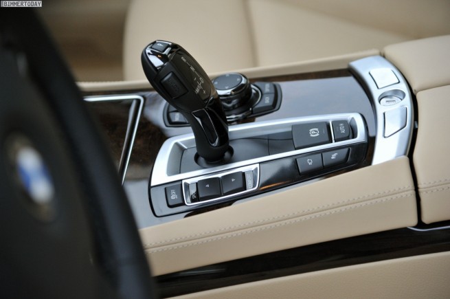 BMW-7er-Facelift-2012-750Li-F02-LCI-Innenraum-07