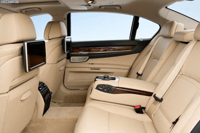 BMW-7er-Facelift-2012-750Li-F02-LCI-Innenraum-16